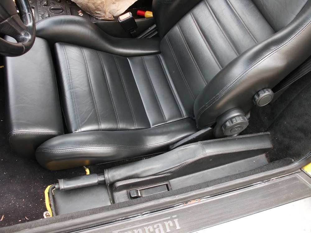 Vahed Leder, Fahzeuge, Leder