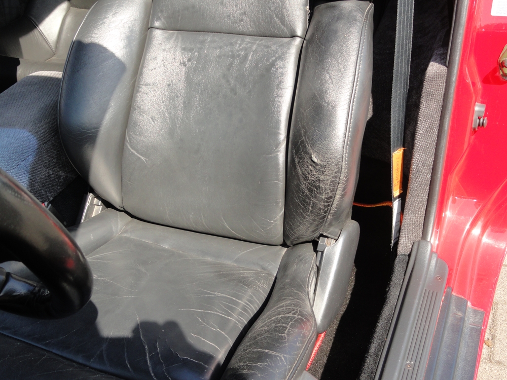 Vahed Leder, Fahzeuge, Leder