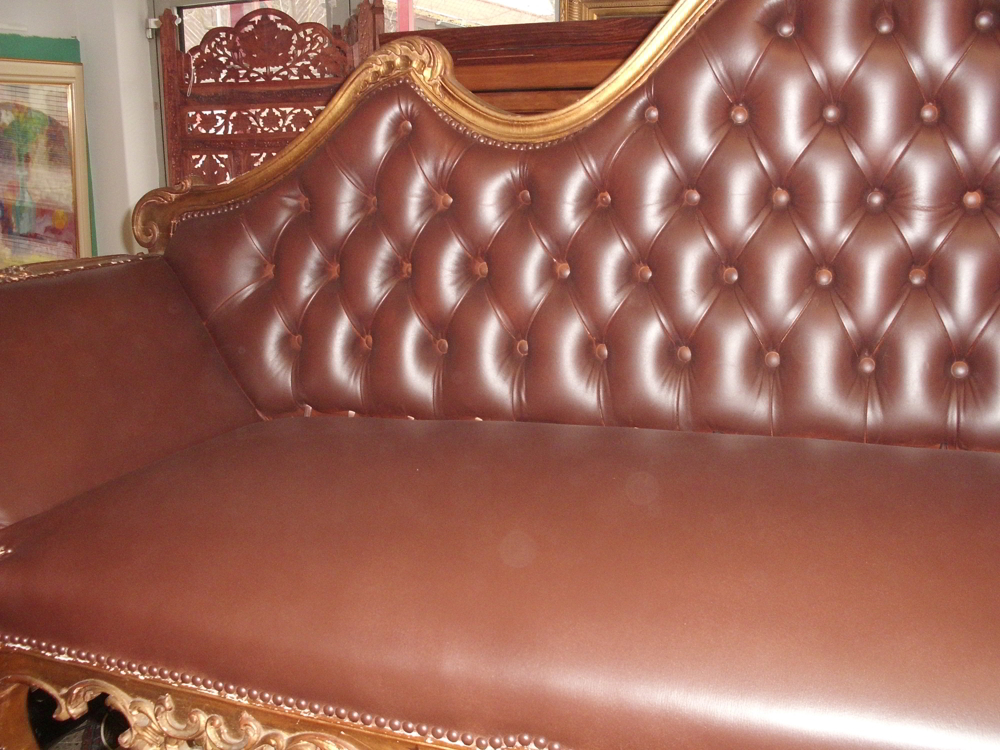 Vahed Leder, Möbel, Leder